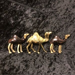 Solid brass 3 piece camel set.
